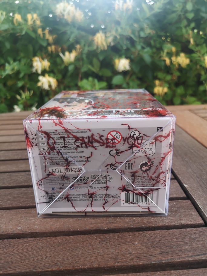 POP - Levi Bleeding box